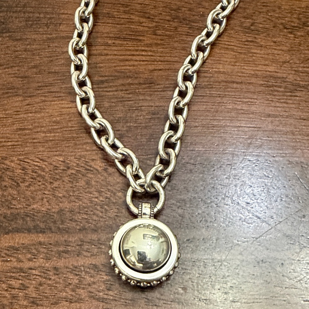 Brighton Necklace - Picture 2 of 4